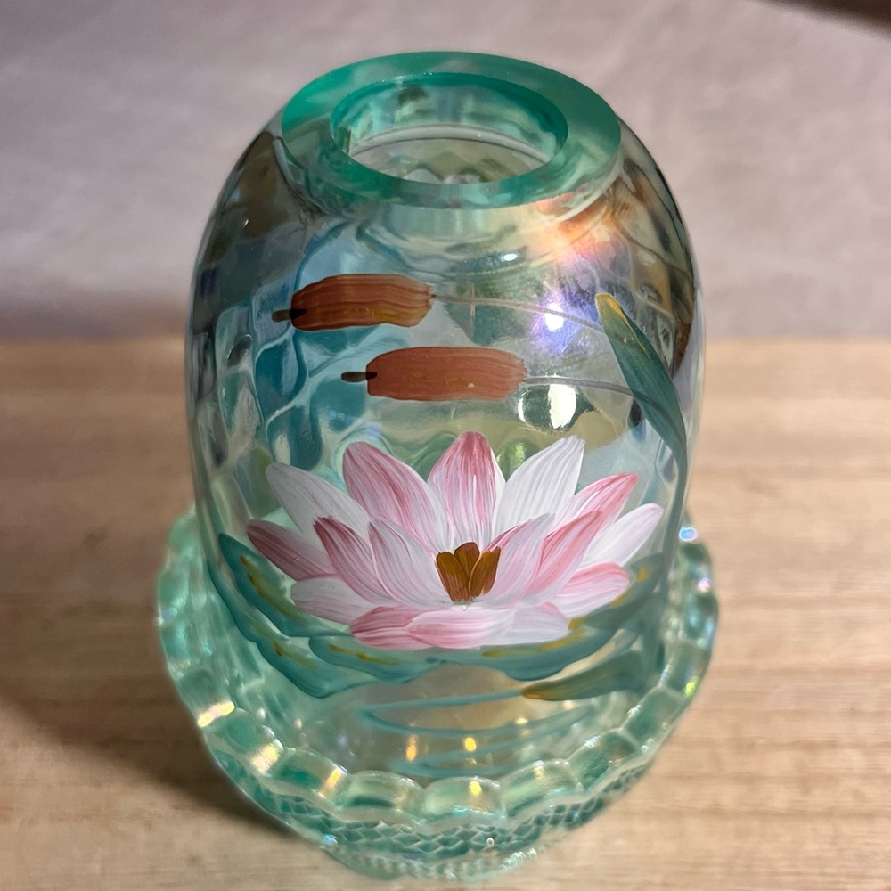 Sold! Beautiful Fenton Willow Green Hand Painted Fairy Lamp - Picture 2 of 8